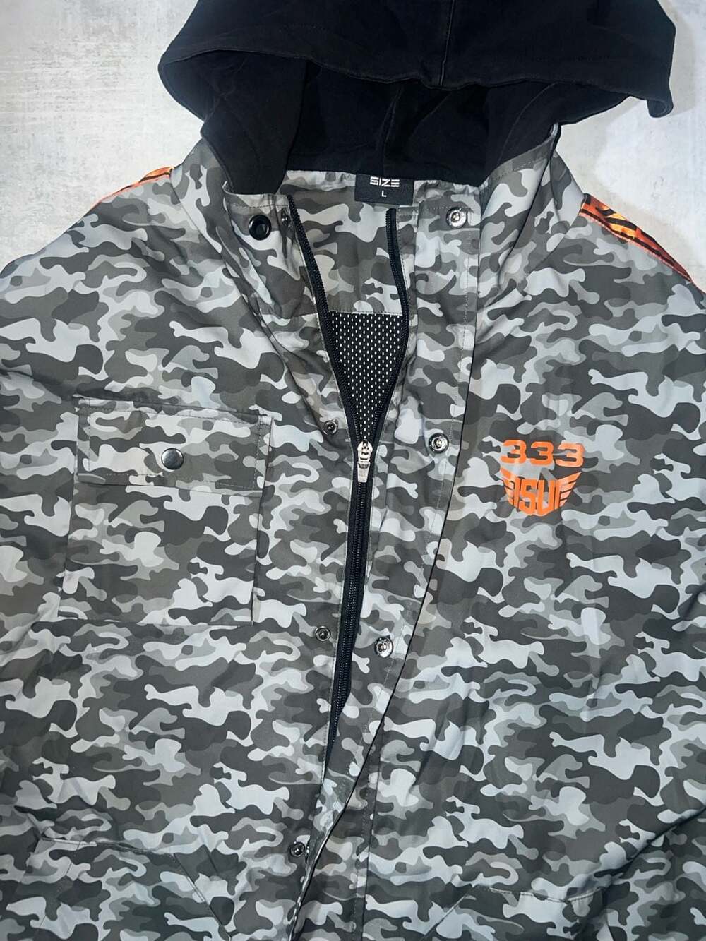 Size Up Apparel 333 MMXIX Camouflage Hooded Windbreaker Jacket - Picture 5 of 5